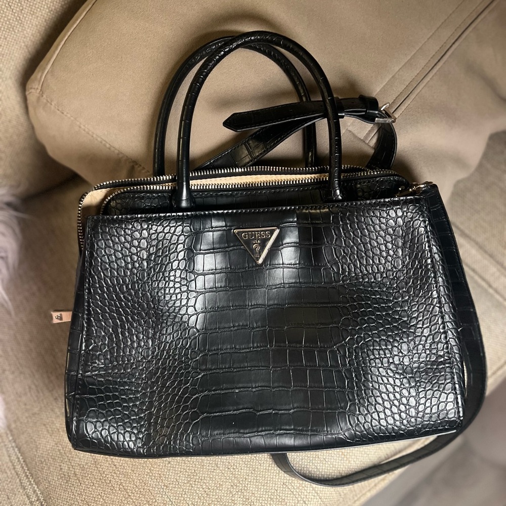 GUESS Maddy Girlfriend Purse Satchel Black